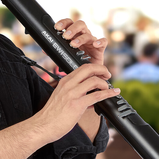 AKAI PROFESSIONAL Yajia electric blowpipe 5000 Soloc musical instrument collection professional brand electric saxophone official flagship middle-aged and elderly Solo C package four black