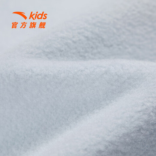 Anta Children's Sportswear Детский костюм 2024 Осень Осень Новые теплые брюки для пуловой толстовки с двумя частями.