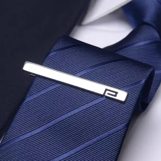 Beautifully made tie clip for men, fashionable and simple, silver, formal, business, professional, groom, wedding, best man, student tie clip, silver