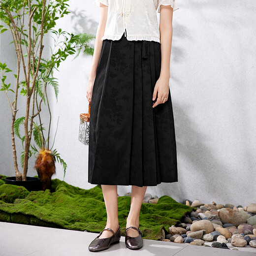 Betu Women's Summer New Style Skirt National Style Jacquard Tassel Decorative Pleated Skirt Women 2404X09 Black S