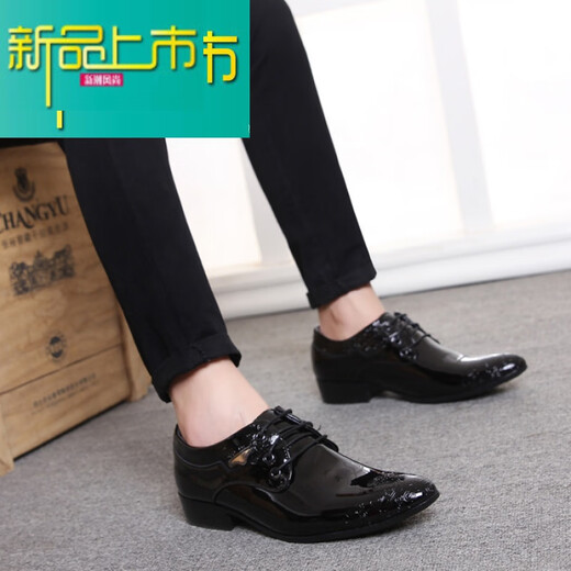 McDie Legende Neue Style Online Offizielle Lederschuhe Herrener spitzer Zehenmode Mode Mode junge Patentleder -Stylistin Bräutigam Hochzeitsschuhe Weiß 6228 40