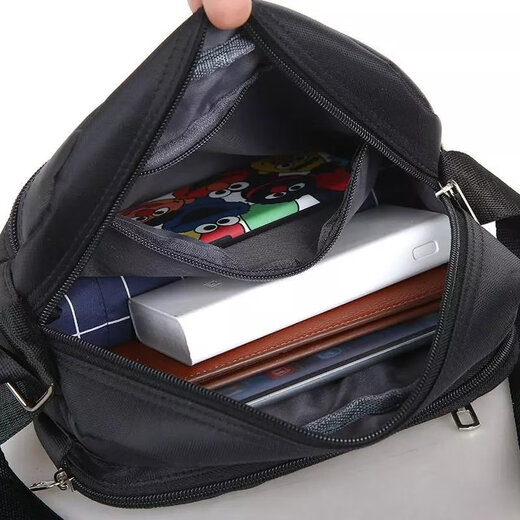 [Ausgewählt] Geldkollekte Umhängetasche Casual Crossbody Body Herrenbeutel Umhängetasche Business Brieftasche mehrschichtige koreanische Version Männer Y688 Upgrade Model + [Six Pocket Black]