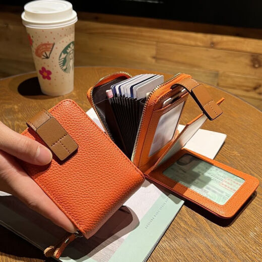Kangaroo (Kangaroo) Nuevo licencia de conducir retro de moda Conjunto de tarjetas dos en uno para femeninas Celebridades nuevas francesas de gran capacidad Multi-cartas Negro 8.5*11.5*3.5cm