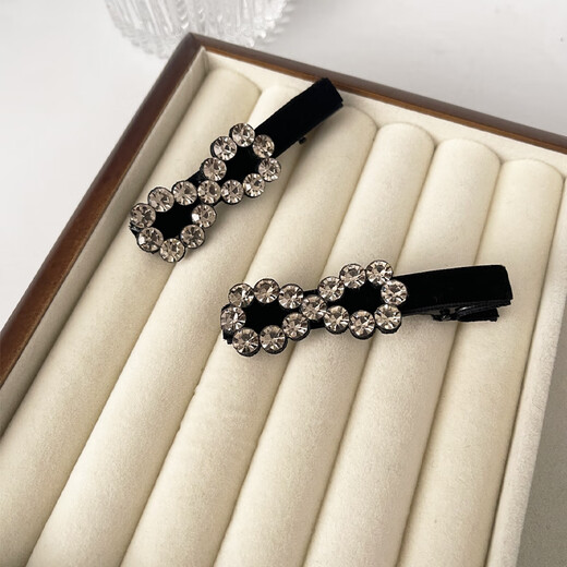 Zhuo Keke rhinestone bow duckbill hair clip velvet bangs clip side clip for women's forehead delicate Internet celebrity broken hair special clip hollow rhinestone bow 2 pieces