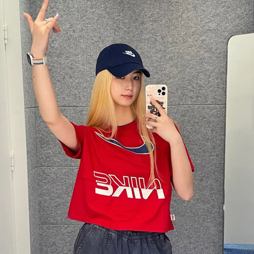 耐克（NIKE）女装夏季新款户外健身透气运动服圆领时尚百搭休闲服短袖t恤 HF6291-687 M