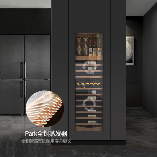 DBERLAN Embraco variable frequency air-cooled embedded red wine cabinet constant temperature wine cabinet cigar cabinet tea beverage cabinet can be externally hung on the kitchen cabinet door panel for seamless installation at home. Frequency conversion can be externally hung door + bumper door wine cabinet ice bar combination 230 bottles