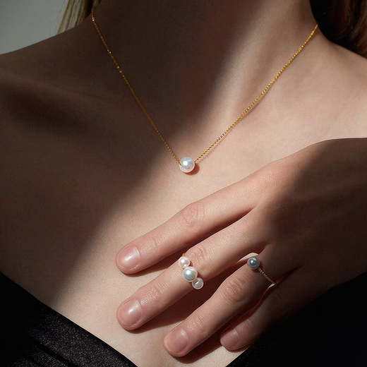 Gold Rainbow 18K Gold Akoya Seawater Pearl Necklace Pendant Single Female Passepartout Clavicle Chain 18K Gold Chain Year of the Dragon Akoya 8.5-9mm