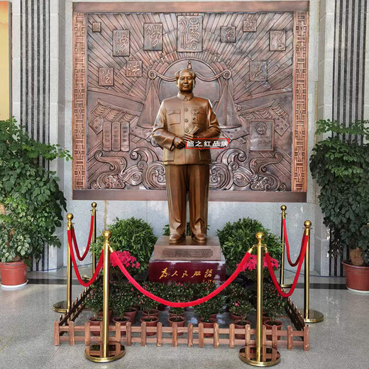 Shaozhihong A01 original model Chairman Mao bronze statue brass founding ceremony sculpture office decoration ornaments commemorative housewarming gift official small bronze statue 21 cm red cloth back cover
