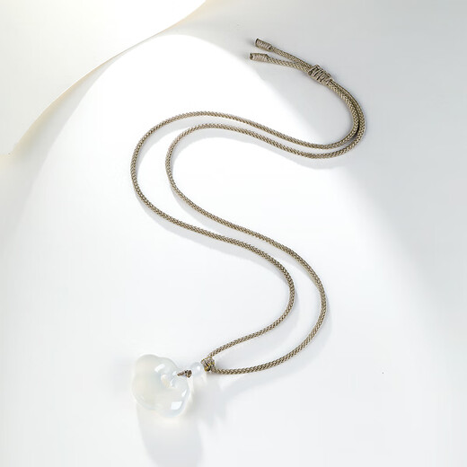 Zhou Liu Fu Xiangyun Ruyi Lock Necklace White Moonlight Cedony Pendant Birthday Gift J0414088 Colored Rope
