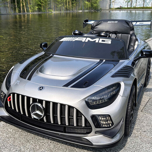 Join hands with Mercedes-Benz children's electric car, four-wheeled, seatable, remote-controlled swing for infants, boys and girls, baby toy car, upgraded silver paint + 12v1w1 large lithium battery + full function