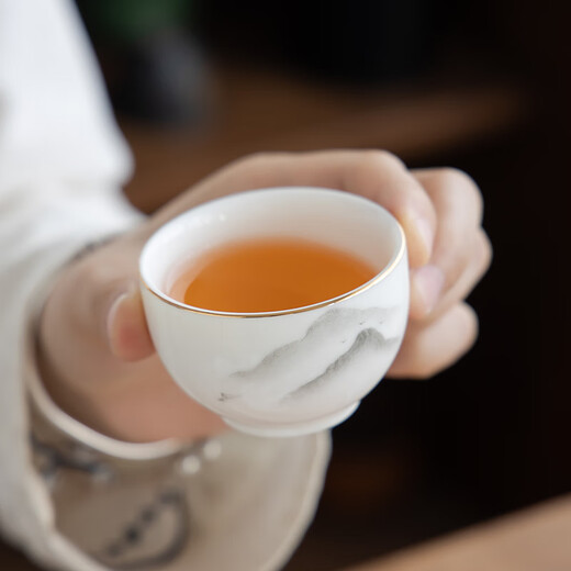Gold-inlaid jade Kung Fu tea set Suet-fat jade porcelain household ceramics white porcelain with tea tray and bowl travel tea set gift set Gold-painted mutton-fat jade porcelain set with distant mountains