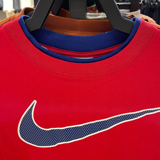 Nike (Nike) Kurzärärmelte T-Shirt Damen 2025 Sommer New Sportswear Strickbarer runder Hals lässig obere Halbhülle reine Baumwolle HF6291-687 Red M