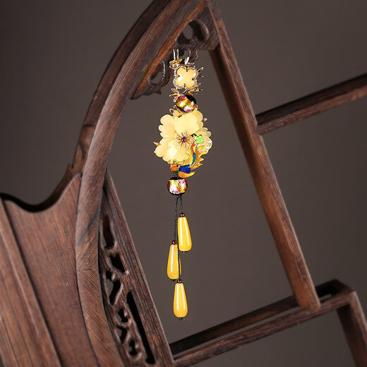 Ancient sayings and modern style yellow flower brooch pendant, Hanfu clothes placket corsage, Chinese tassel brooch cloisonné accessories