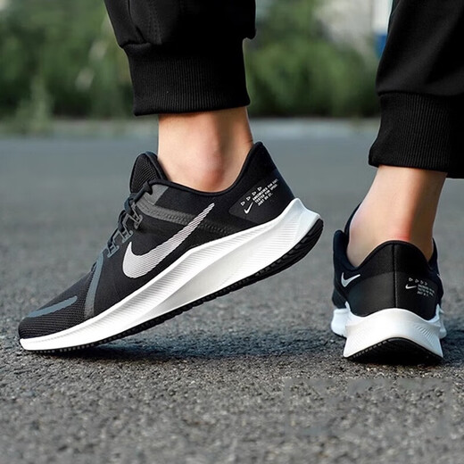 Nike (Nike) Offizieller Website-Geschäft Herrenschuhe 24 Sommer neue Sportschuhe Flex Rn Mesh Atmungsfreie leichte schockabsorbierende Laufschuhe DA1105-006/Quest4/Schwarz und Weiß 40