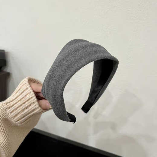 Zan Yingmei 2025 new autumn and winter retro fashion high-end wide-brimmed headband simple temperament Internet celebrity face wash headband wide-faced headband black + brown