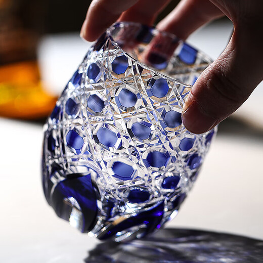 Baichunbao Edo Kiriko K9 starburst cup high-end handmade lead-free crystal cup whiskey foreign cup crystal cup gift 1 amber bottom sapphire blue dot crystal cup