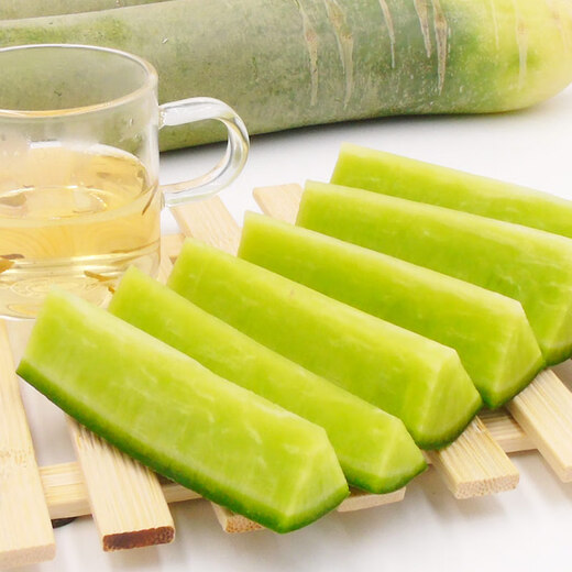 Jingdida Shandong Weifang radish net weight 4.5Jin Jin is equal to 0.5kg. Single fruit starts from 250g. Green radish Weixian radish is sent directly from the source.