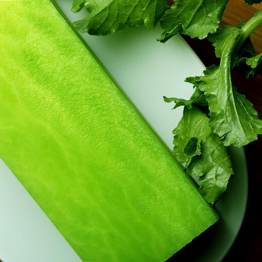 Jingdida Shandong Weifang radish net weight 4.5Jin Jin is equal to 0.5kg. Single fruit starts from 250g. Green radish Weixian radish is sent directly from the source.