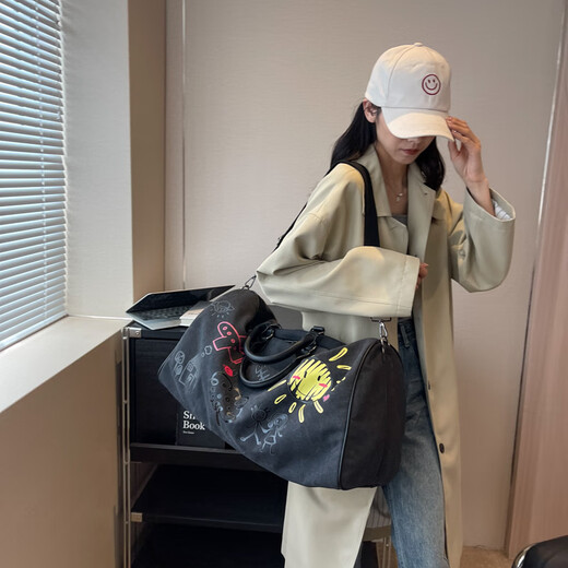 金日满容量短途旅行袋 2024新款潮男女耐磨健身手提包印花单肩斜跨包 太阳花旅行包【黑色】
