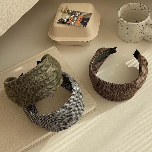 Mr. Ouyang's wide-brimmed hairband for women 2026 new style old money style high skull headband light luxury temperament widened hairpin headwear brown B00-303