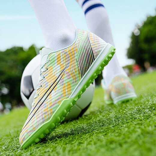 
ZEZUU low-top football shoes for men and women TF broken nails children AG long nails adult boy artificial grass training shoes 761D green broken nails 40