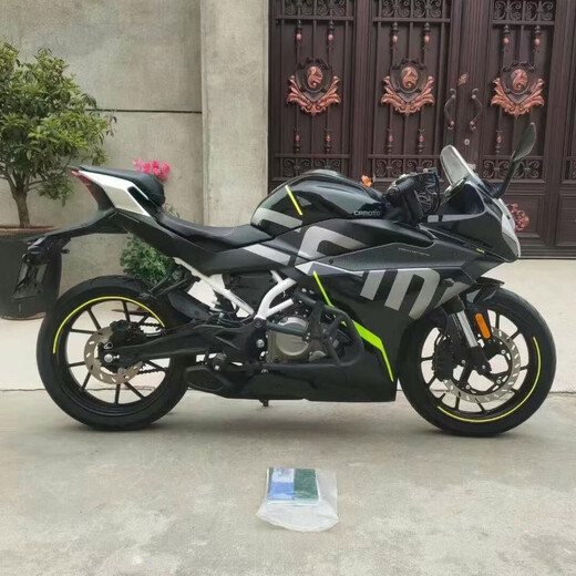 Chunfeng 250SR sports car 450SR twin-cylinder water-cooled motorcycle NK250cc street car road racing heavy motorcycle white and blue license complete can be registered
