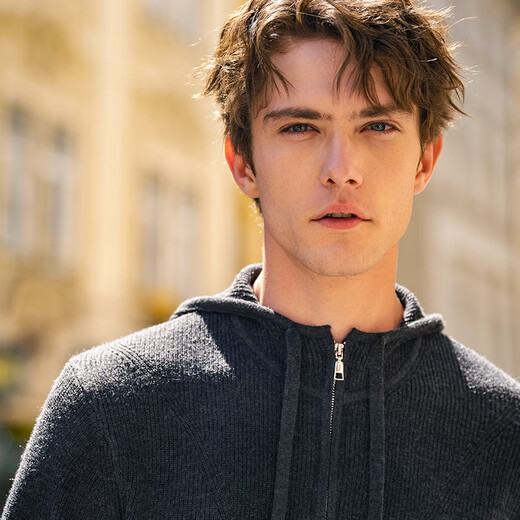 Mr. Bu Bu Silhouette Semi-Zipper Sweater para hombres en primavera y otoño. Séter de color sólido que reduce la edad KT15781 Galaxy Gray L (175)