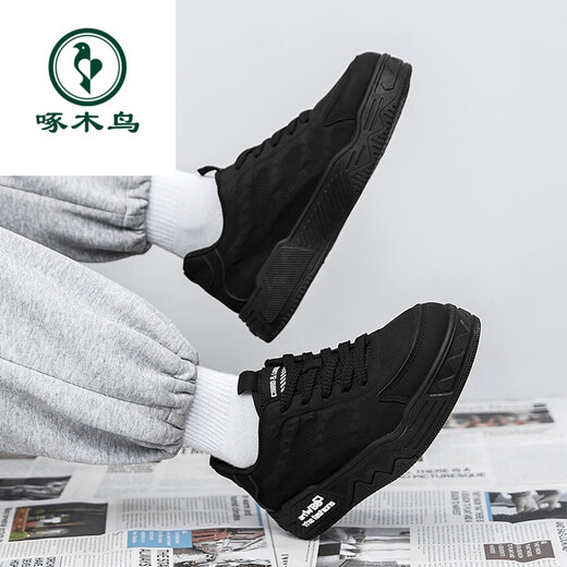 Woodpecker Men's Shoes 2025 Spring and Autumn New Casual Sports Shoes Low-top Breathable Thick Soles Increased Outdoor Work Wear-Resistant Little Black Shoes Black Warrior Genuine* Counter Same Style 42