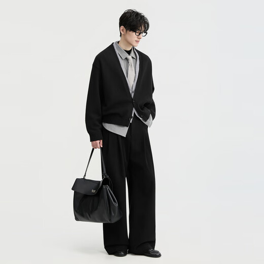 Piaget Zall Lyocell Tencel Wool 25 Autumn and Winter Deep V-neck Fake Two-piece Knitted Cardigan Men's Casual Sweater