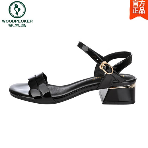 Pics de bois sandales blanches pour femmes 2025 Nouvelles chaussures de femmes polyvalentes en cuir authentique en cuir doux semelle de mère confortable blanc Q683-3 cm 34