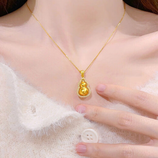 DL 1998 Fat Donglai same style 18k gold gourd necklace ancient method handmade gold l gold diamond pendant diamond female elegant gift self-dotted diamond rotating gourd pendant + Chopin chain