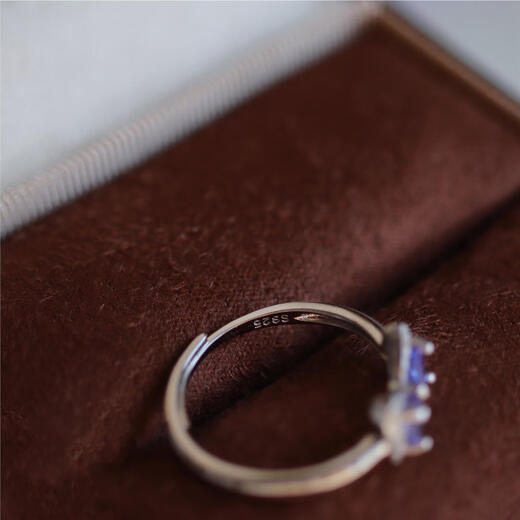Luoyi's beautiful blue-purple gemstone tanzanite ring s925 sterling silver ring adjustable female gift 0 carat opening tanzanite ring
