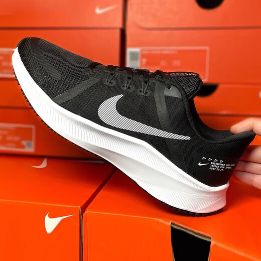 Nike Nike Men's Shoes Spring Sports Chaussures Quest 6 Mesh léger Mesh Houstable Casual Shoes Chores de course à usure d'amus