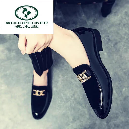 Woodpecker 2025 Nouveau printemps à une jambe paresseuse de chaussures de haricot homme britannique pointues chaussures en cuir décontractées chaussures à tendance en cuir mat 866 vert 39