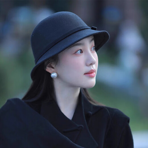 Yunju top hat black hat women's autumn and winter Hepburn style high-end fisherman hat Western Internet celebrity retro French basin hat Hepburn style woolen hat black