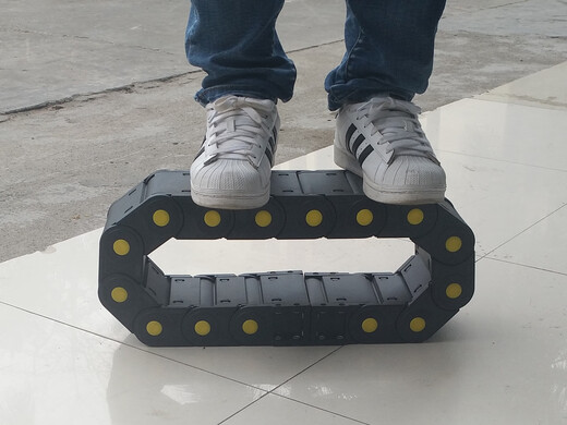 
Jilitian Huangdot Bridge Tank Chain 3D Model Photo 45UV Flat Printing Manipulator Yiheda Engineering Drag Chain Replacement Yellow Dot Strengthening Bridge 2050R55 External Width and Height 3567