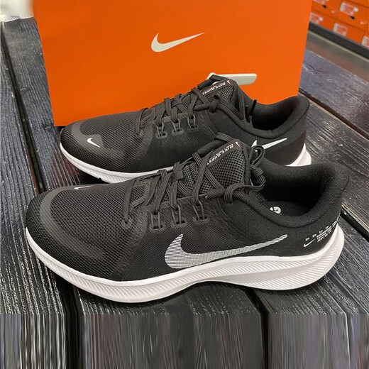 Nike Nike Men's Shoes Spring Sports Chaussures Quest 6 Mesh léger Mesh Houstable Casual Shoes Chores de course à usure d'amus