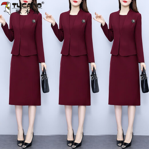 Woodpecker (TUCANO) high-end long-sleeved dress fashion set Qiuxi Mom M mother-in-law two-piece skirt wine red minimal color difference 2XL 122-132Jin Jin equals 0.5 kg