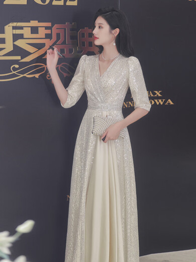 ZHIDOUDOU主持人礼服女 大气高端晚裙宴会气质轻奢感高贵名媛晚会连衣 香槟色长款 均码 s