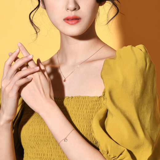 Chow Sang Sang 18K rose gold mint five-pointed star rose gold color gold bracelet women's K gold bracelet 91600B 19 cm