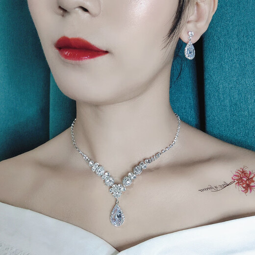 Bridal Wedding Jewelry Set Three-piece Set Brilliant Rhinestone Zircon Angel Teardrop Necklace Earrings Bracelet 838 Bracelet