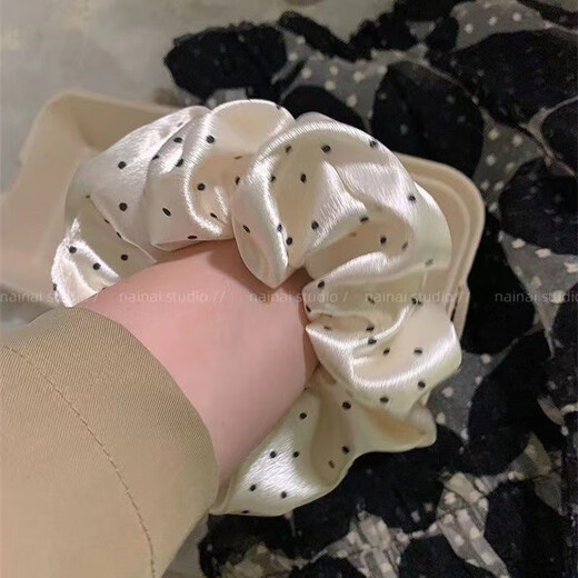 French satin polka dot large intestine retro gentle hair ring high elastic ball scalp hair rope headband new satin polka dot 1 pack