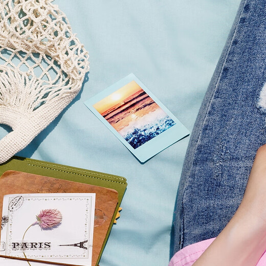 Fuji (FUJIFILM) instax instant camera 3-inch mini photo paper film roll 3-inch sky blue + photo album + storage box + refrigerator magnet official standard configuration