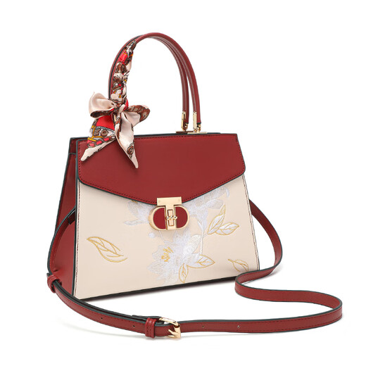 Xiangwei New Year's gift for mother's birthday is practical, 40-year-old mother-in-law, 50-year-old and 60-year-old ladies portable wedding bag, red gift bag gift box + bouquet scarf, heart-warming gift for elders