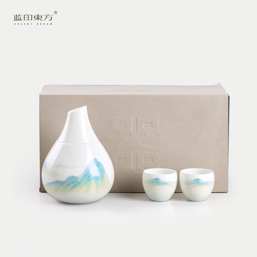 Blue printed Oriental Jingdezhen ceramic wine warmer set for home Chinese style wine warmer white wine cup wine divider ice wine jug Chunlu-Qianlijiangshan wine set