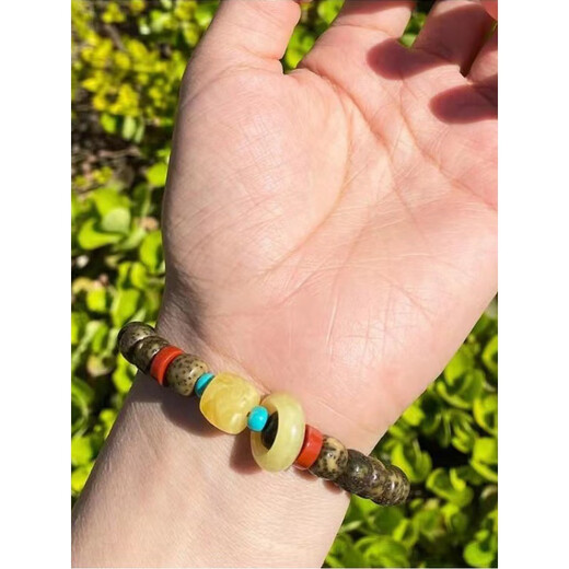 DL 1998 Fat Donglai same style beeswax ring white flower running ring Vajra star and moon bodhi accessories Buddha beads and play clip ring hanging white flower honey running ring 12MM