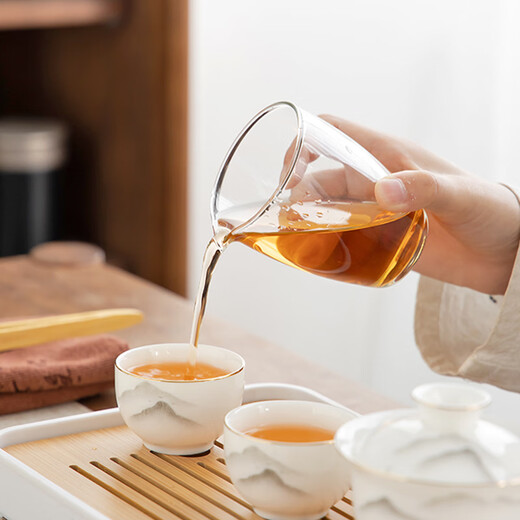 Gold-inlaid jade Kung Fu tea set Suet-fat jade porcelain household ceramics white porcelain with tea tray and bowl travel tea set gift set Gold-painted mutton-fat jade porcelain set with distant mountains