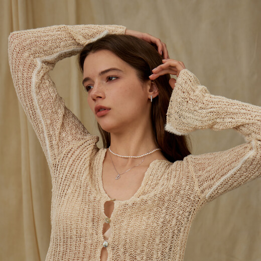 Arsis star's same style imprinted artistic letter necklace for women S925 silver clavicle chain niche design gift for girlfriend artistic letter necklace (Y)