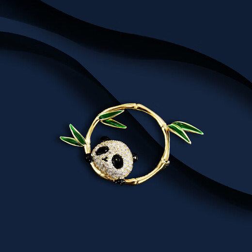 Marco Bizzarri's national trendy creative jewelry, versatile bamboo panda brooch, high-end female cute anti-exposure pin, niche accessories gift, holiday gift for friends, anniversary gift for girlfriend and wife