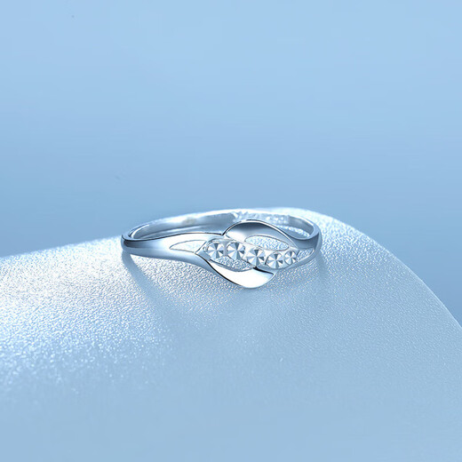 Saturday Fortune PT950 platinum ring for women, fashionable live mouth PT012120, about 2.83g, live mouth No. 13 birthday gift